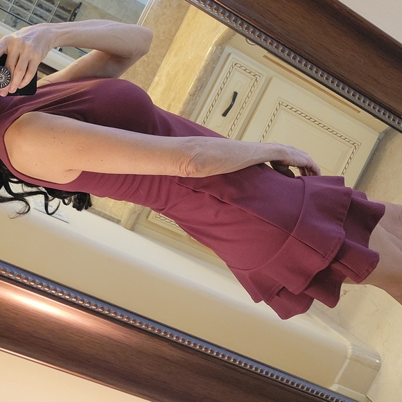 Boohoo cute deep burgandy mock turtleneck dress, Sz 6(XS) - Picture 3 of 16